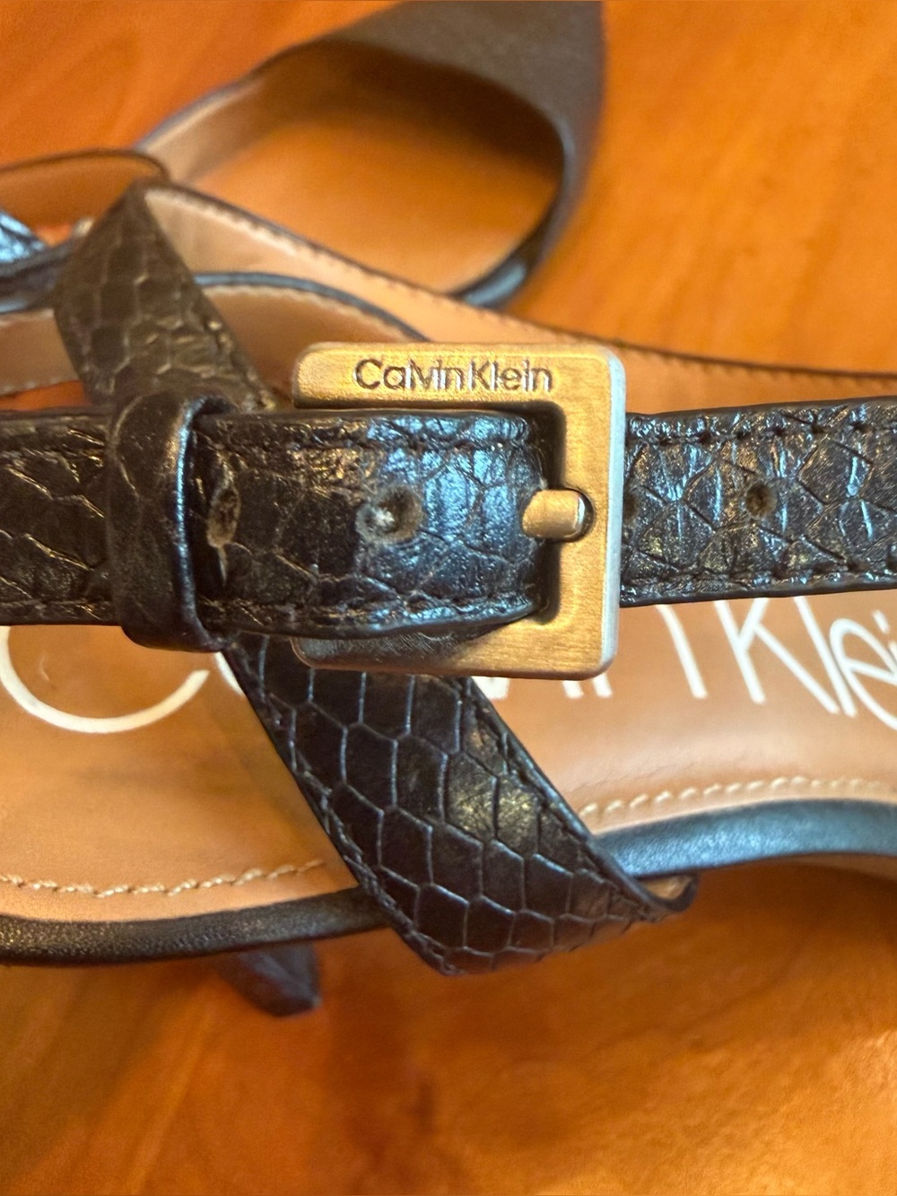Calvin Klein Raffaela Pumps - Picture 4 of 12